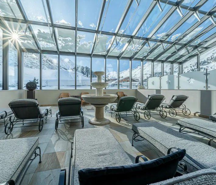 Hotel Edelweiss & Gurgl with wellness area and pool