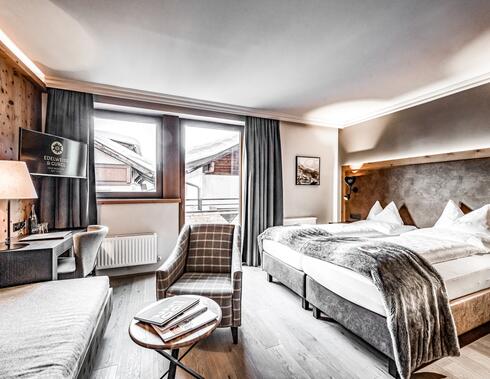 hotel room with couch Ötztal valley